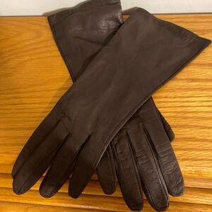 Vintage 1960’s Kay Fuchs 100% Silk Women’s Gloves Size 7.5
